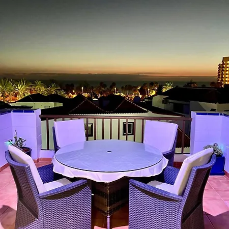 In Playa De Americas 1 Playa de las Américas