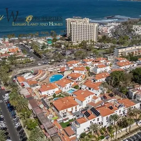 In Playa De Americas 1