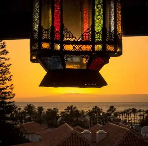 In Playa De Americas 1 *