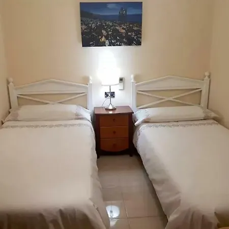 Apartamento In Playa De Americas 1